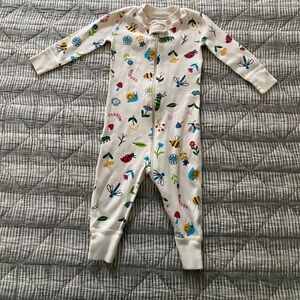 Hanna Andersson Moon and Back garden print cream romper